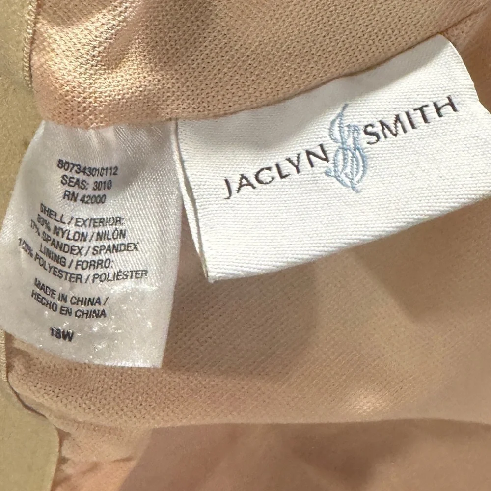 Jaclyn Smith Swim Dress with Tie Straps. Very flattering. Sz 18W